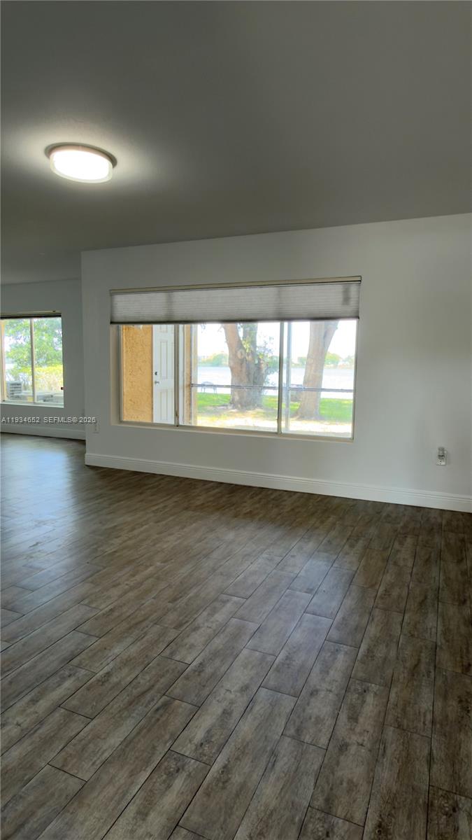 SAILBOAT POINTE CONDO - Residential