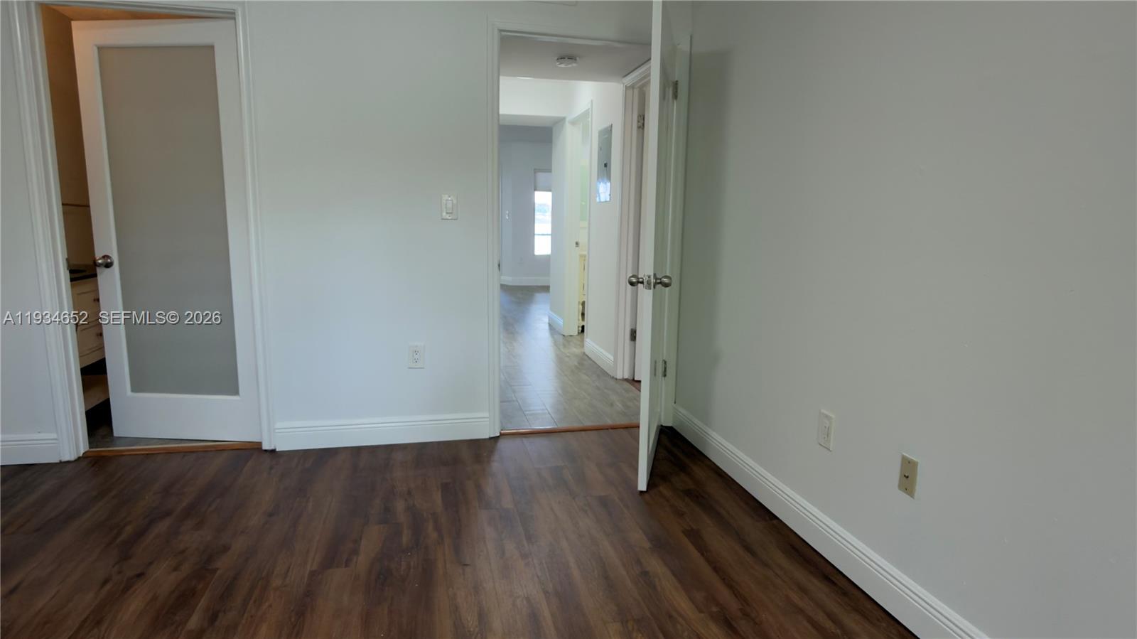SAILBOAT POINTE CONDO - Residential