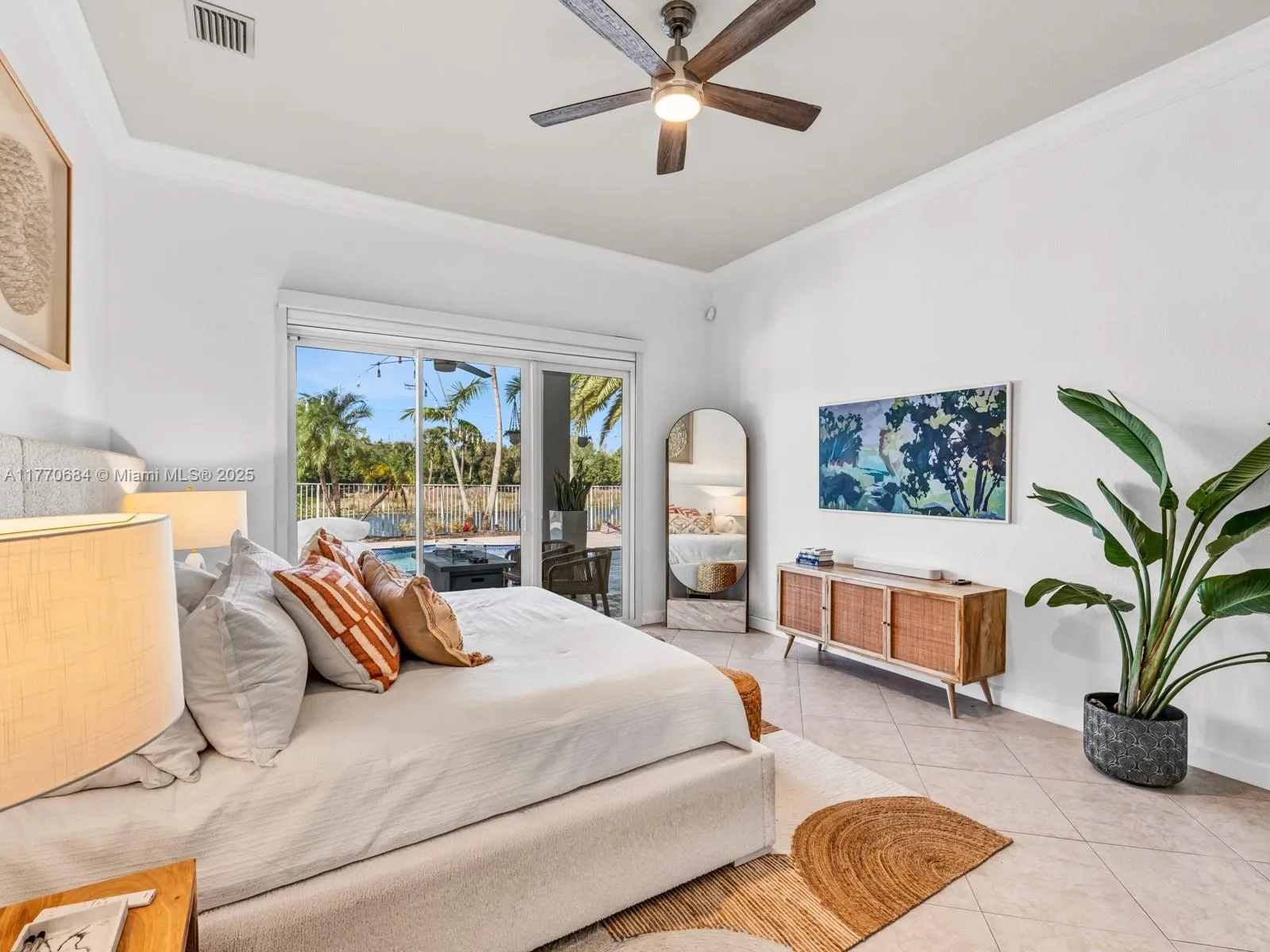 Weston, Florida 33327, United States, 4 Bedrooms Bedrooms, ,3 BathroomsBathrooms,Residential,Active,97308