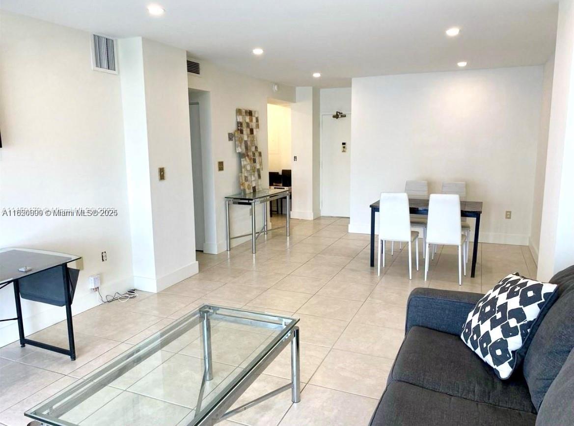 the hemispheres - Residential Lease