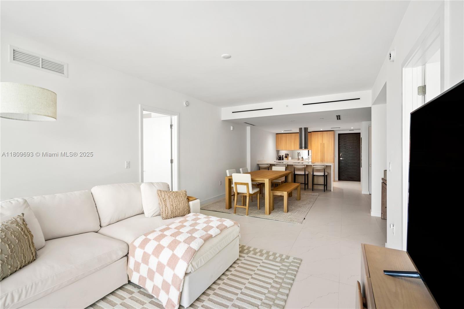 Alana - Residential Lease