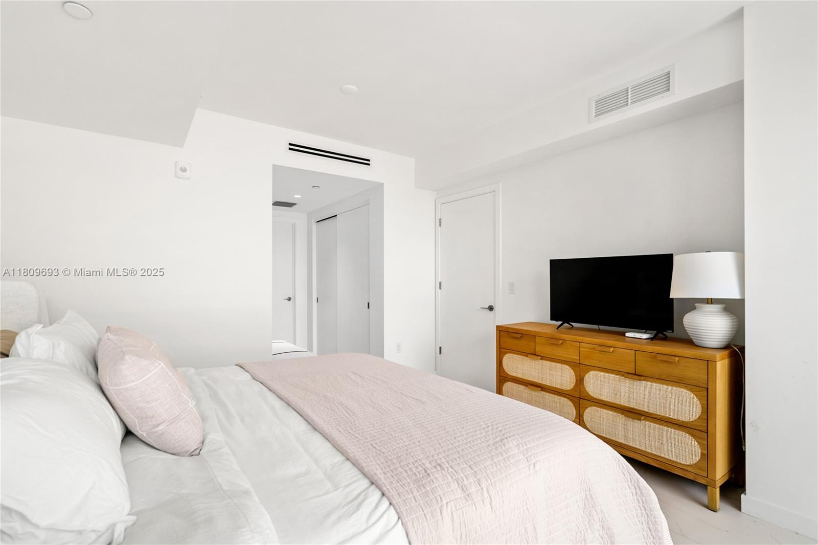 Alana - Residential Lease
