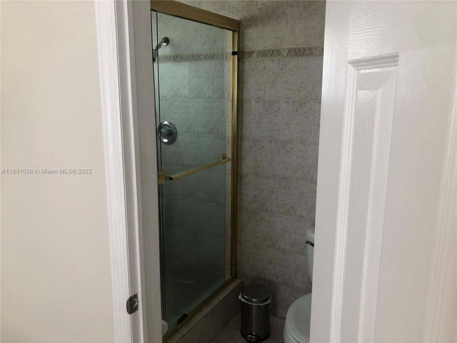 CORAL RIDGE GALT ADD - Residential Lease