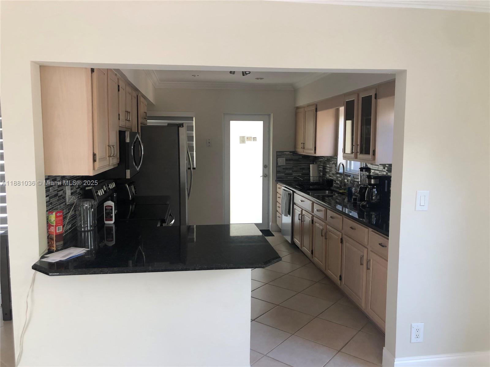 CORAL RIDGE GALT ADD - Residential Lease