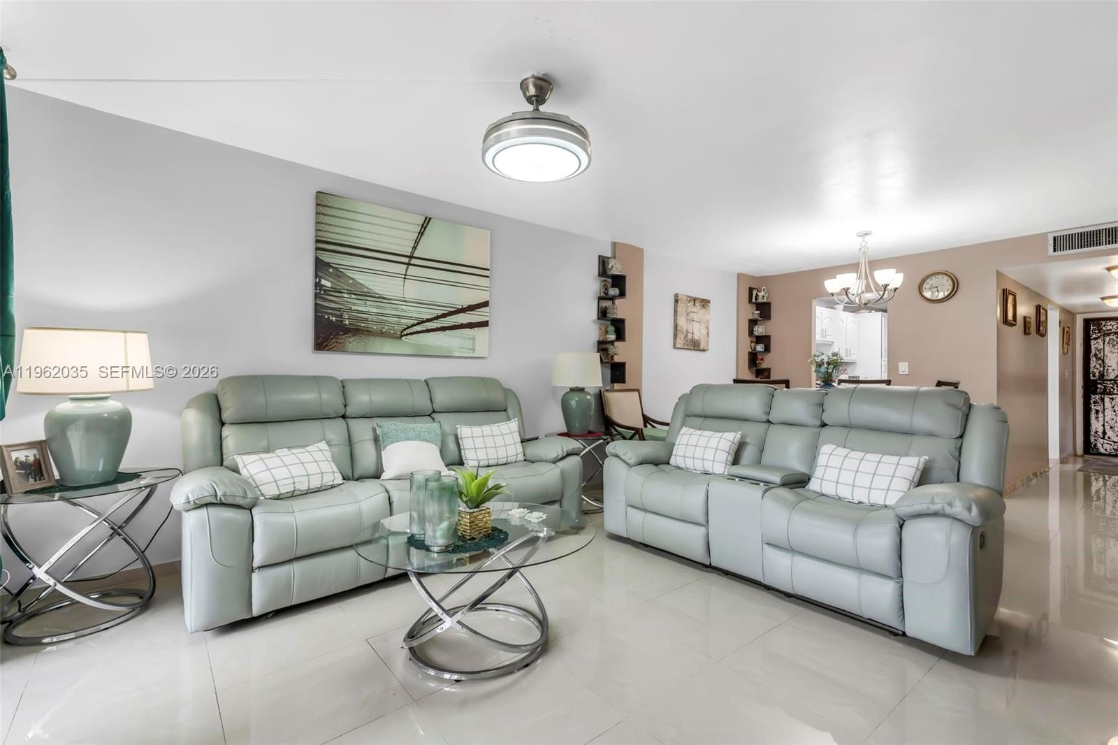 CYPRESS CHASE CONDO NO 8 - Residential