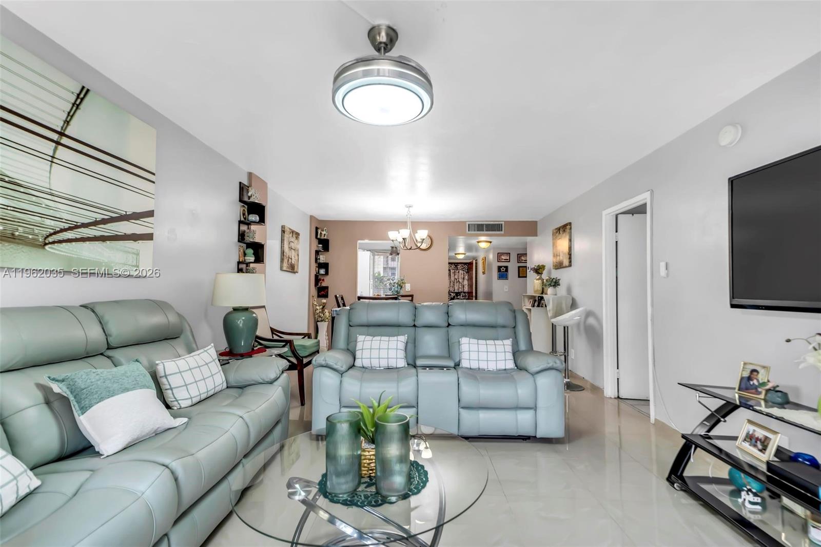 CYPRESS CHASE CONDO NO 8 - Residential