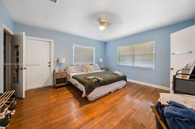 LAKE WORTH TOWN OF - Residential Income