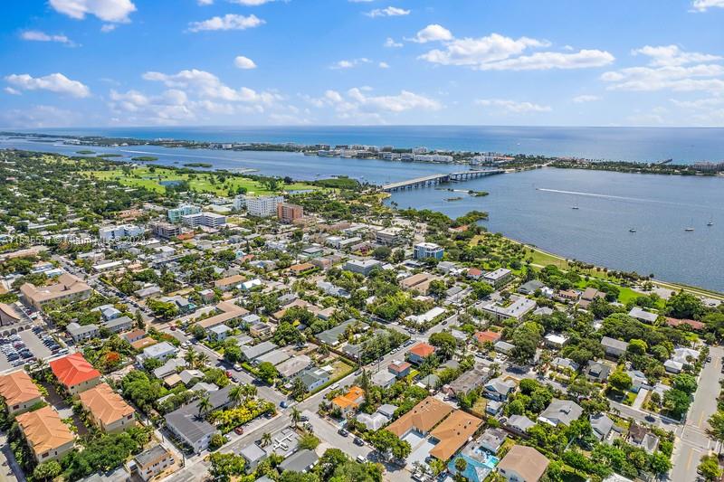 LAKE WORTH TOWN OF - Residential Income