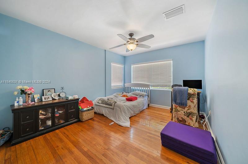 LAKE WORTH TOWN OF - Residential Income