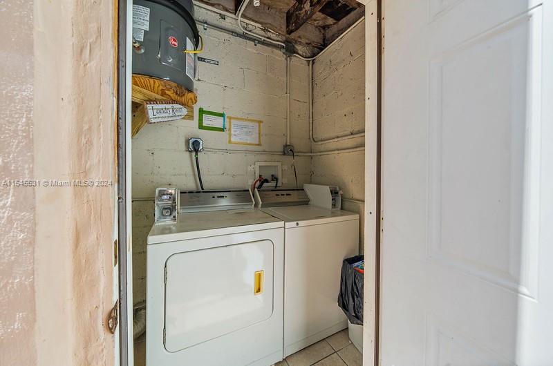 LAKE WORTH TOWN OF - Residential Income