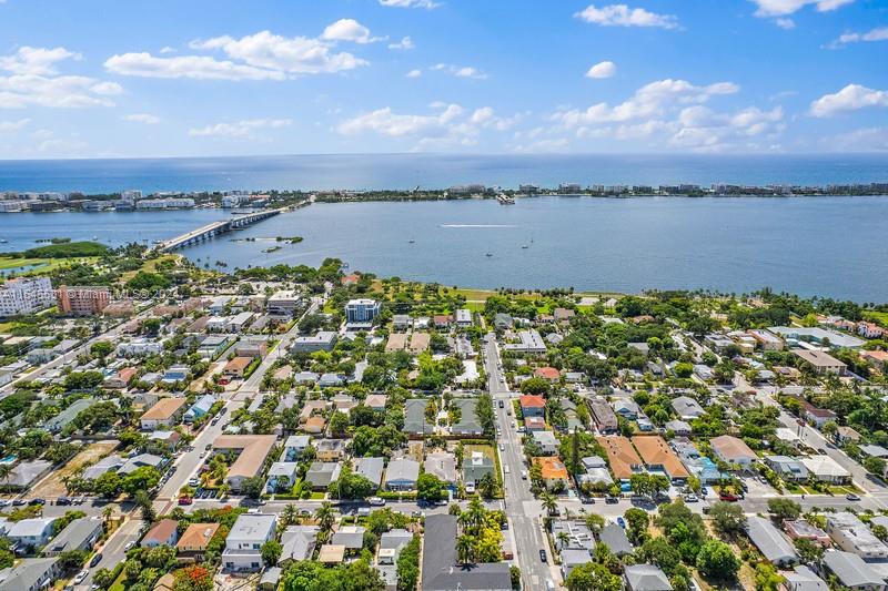 LAKE WORTH TOWN OF - Residential Income