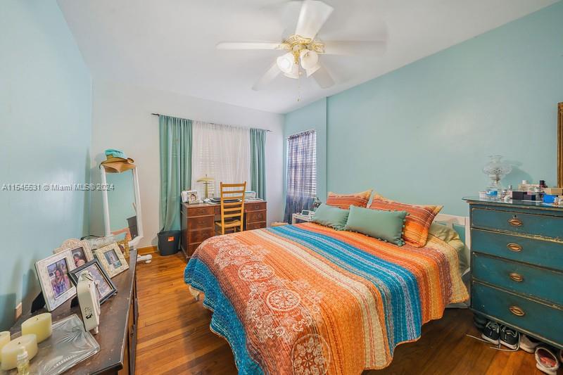 LAKE WORTH TOWN OF - Residential Income