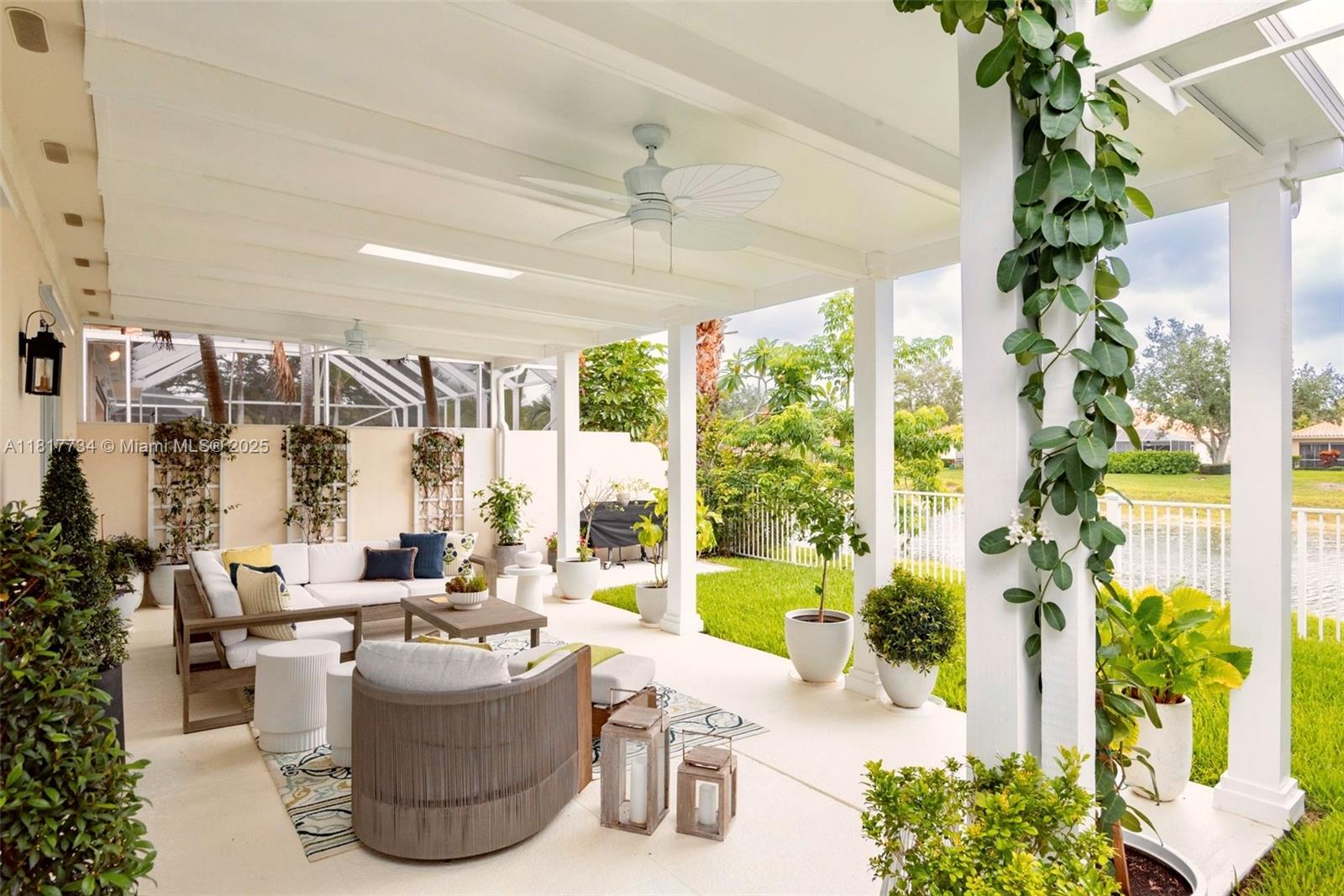 RIVERWALK 4 - Residential