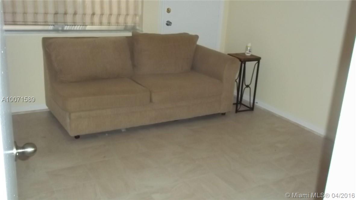 ISLAND CLUB 3 CONDO - Residential Lease