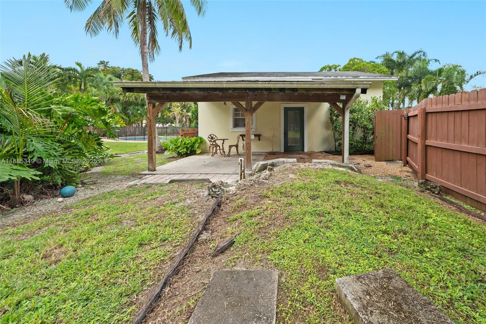 CHAMBERS LAND CO SUB NW1/ - Residential