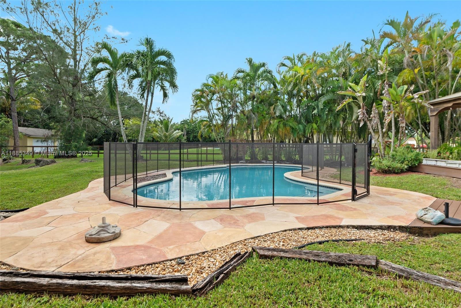 CHAMBERS LAND CO SUB NW1/ - Residential