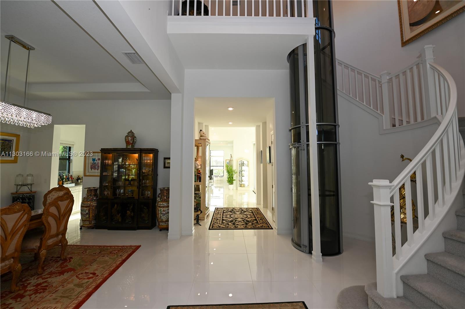 PALM MEADOWS ESTATES - Residential