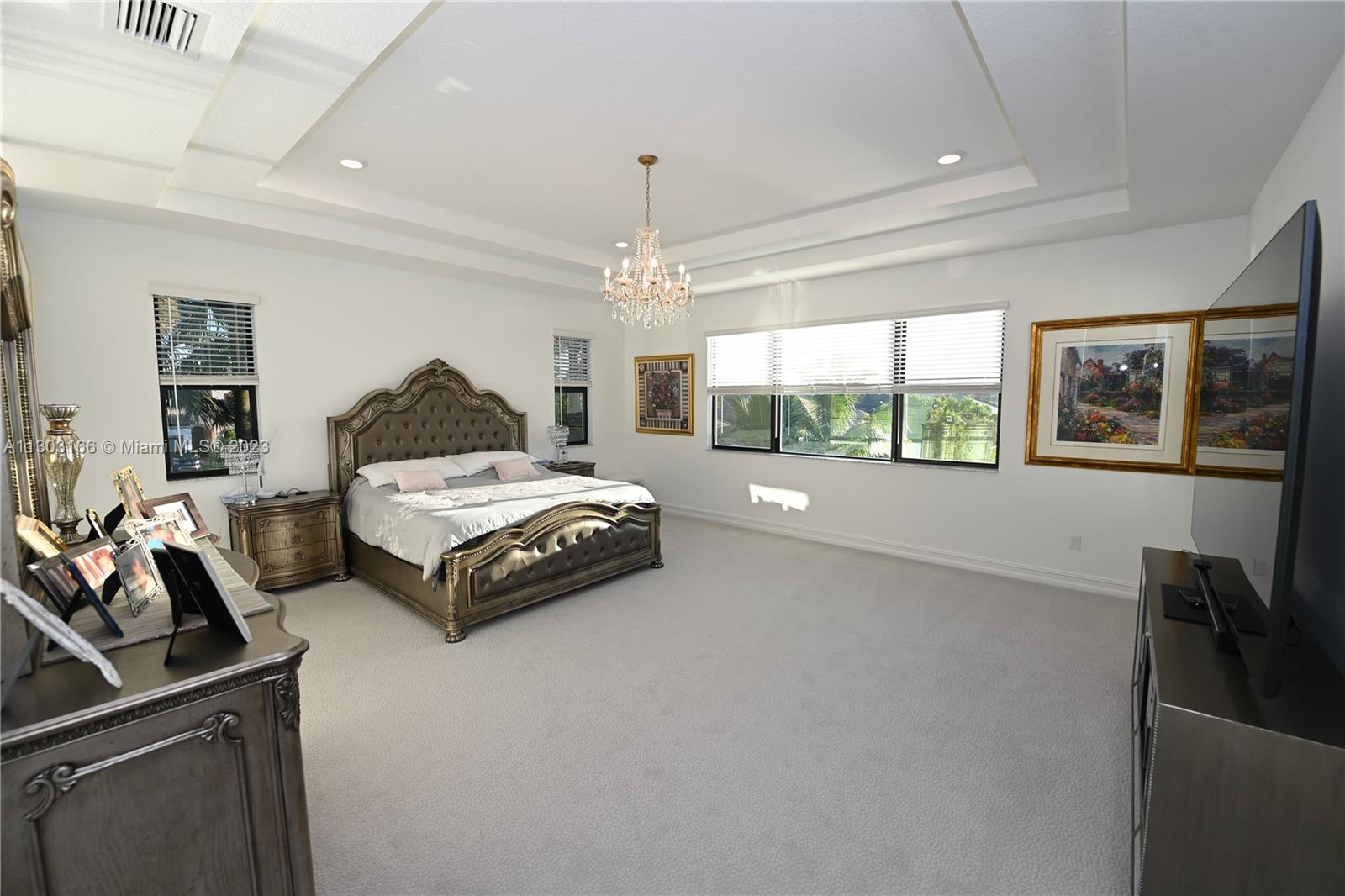 PALM MEADOWS ESTATES - Residential