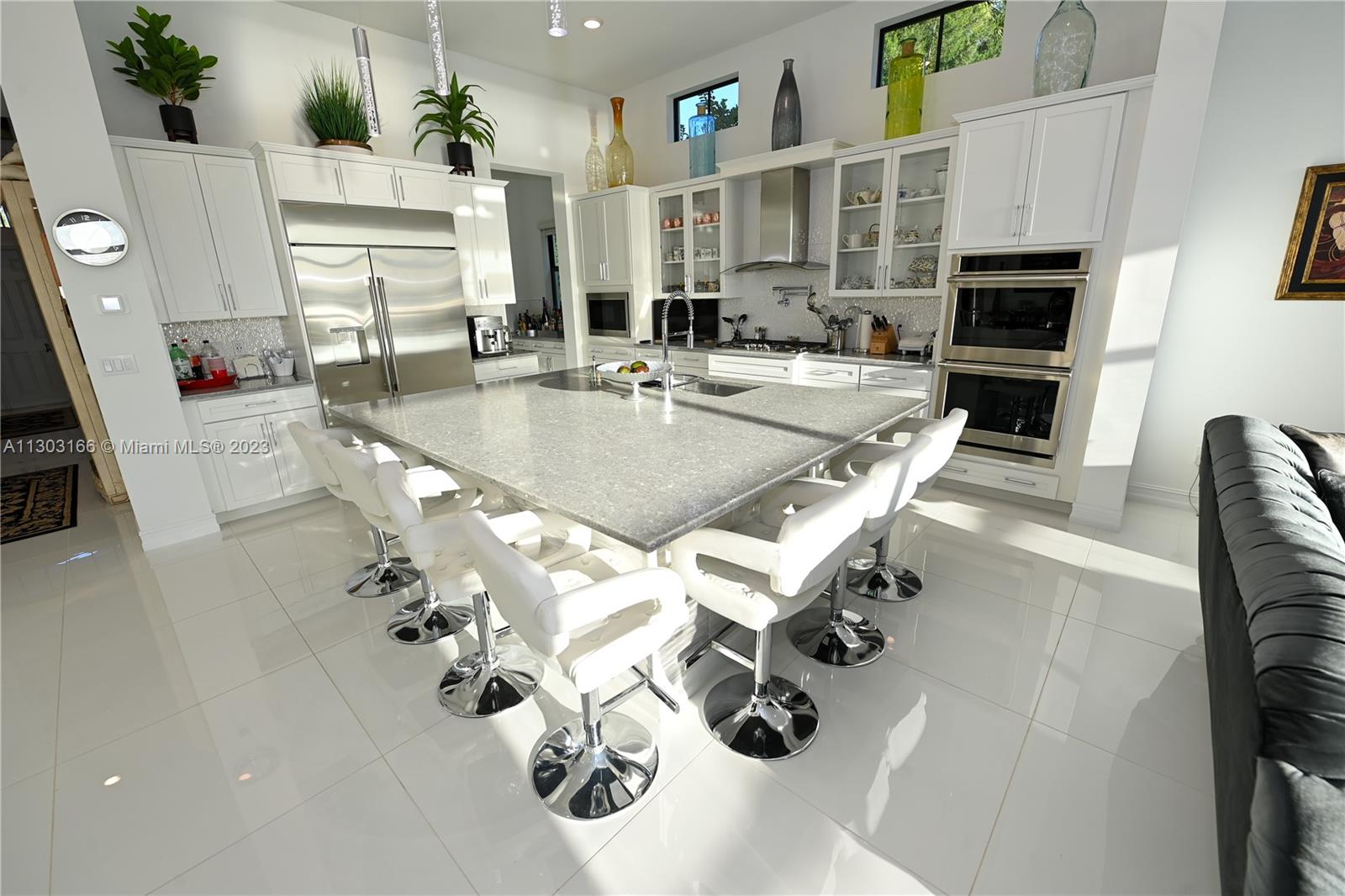 PALM MEADOWS ESTATES - Residential
