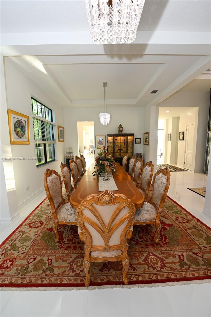 PALM MEADOWS ESTATES - Residential