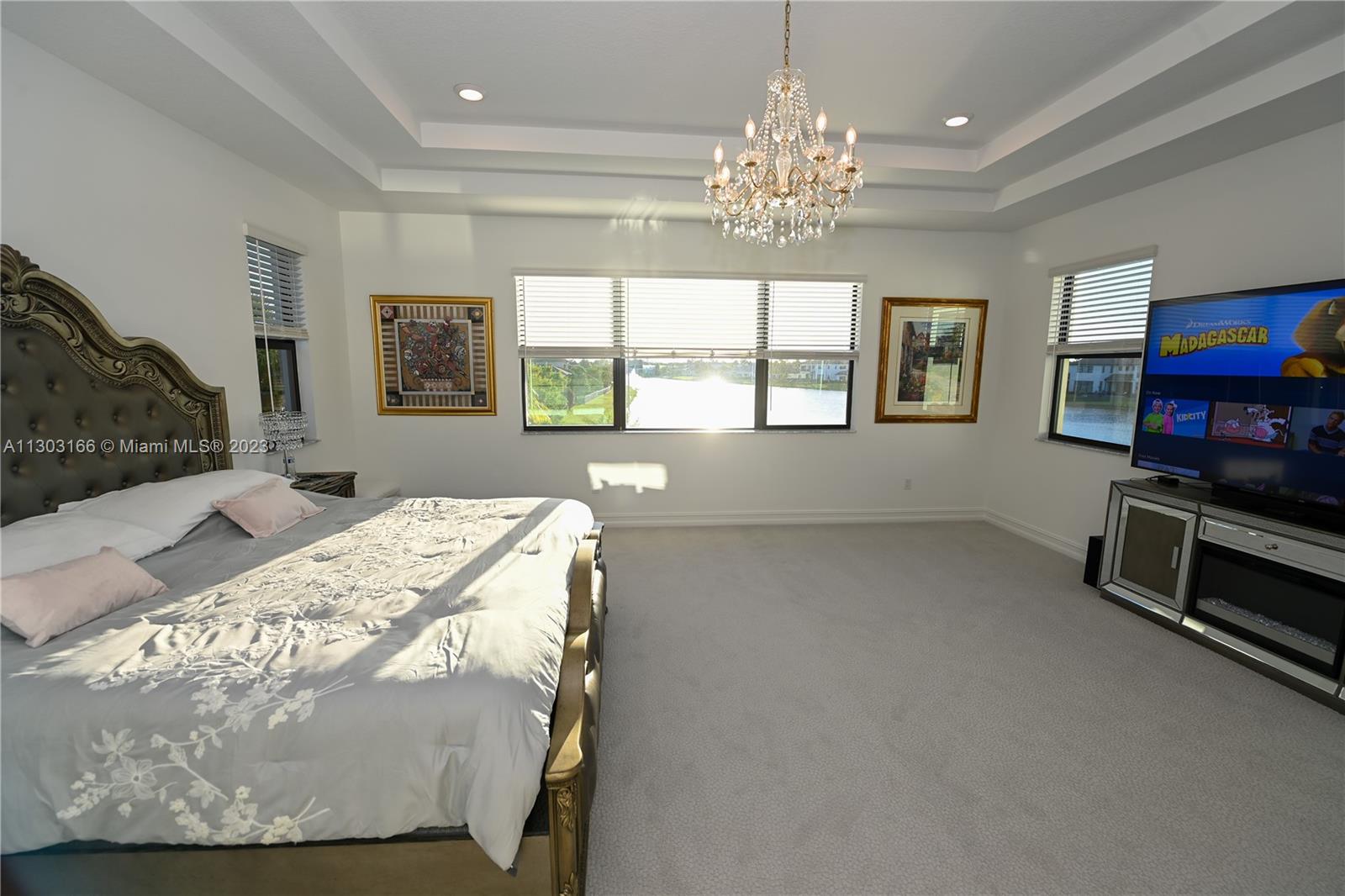 PALM MEADOWS ESTATES - Residential