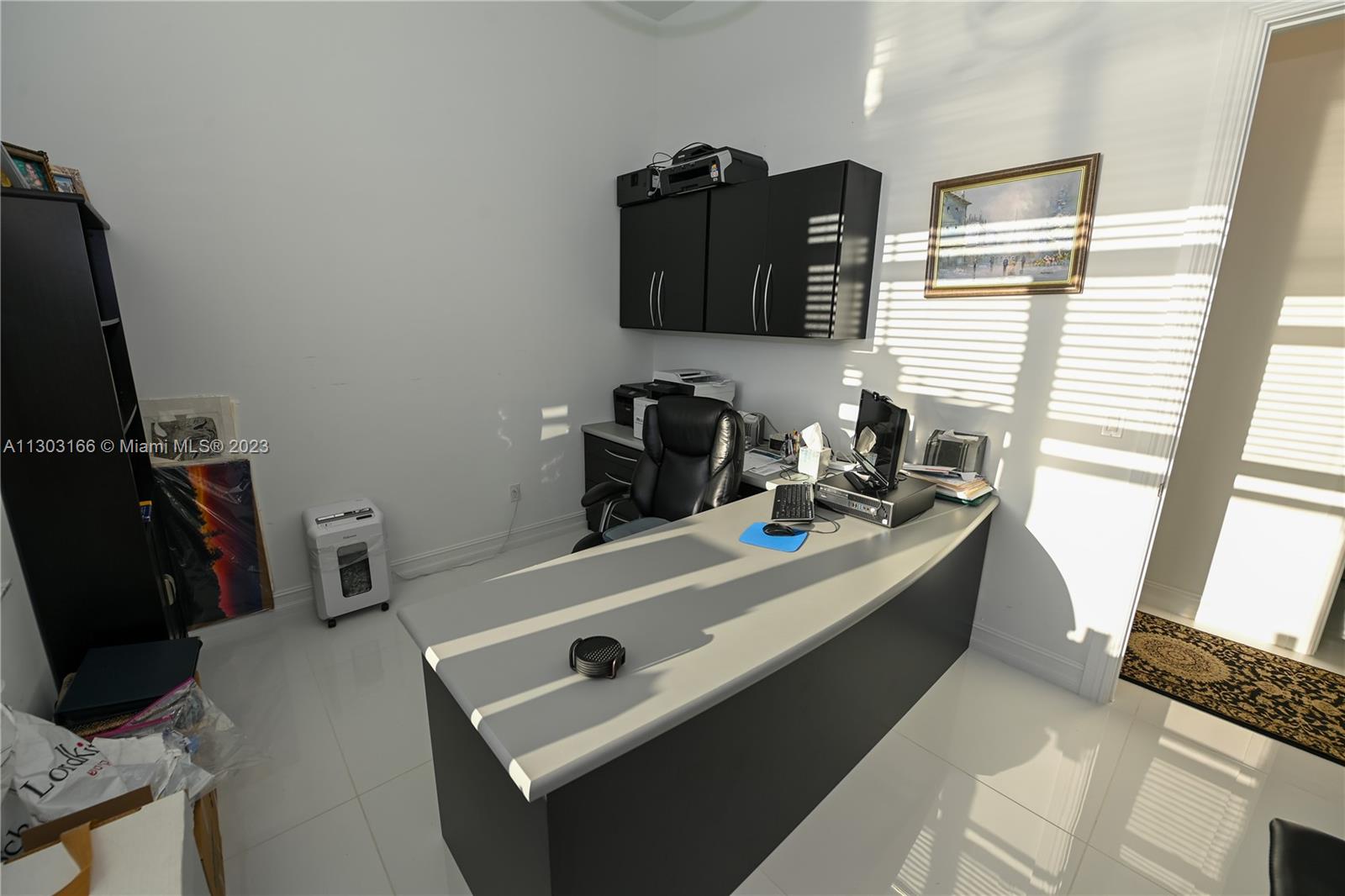 PALM MEADOWS ESTATES - Residential
