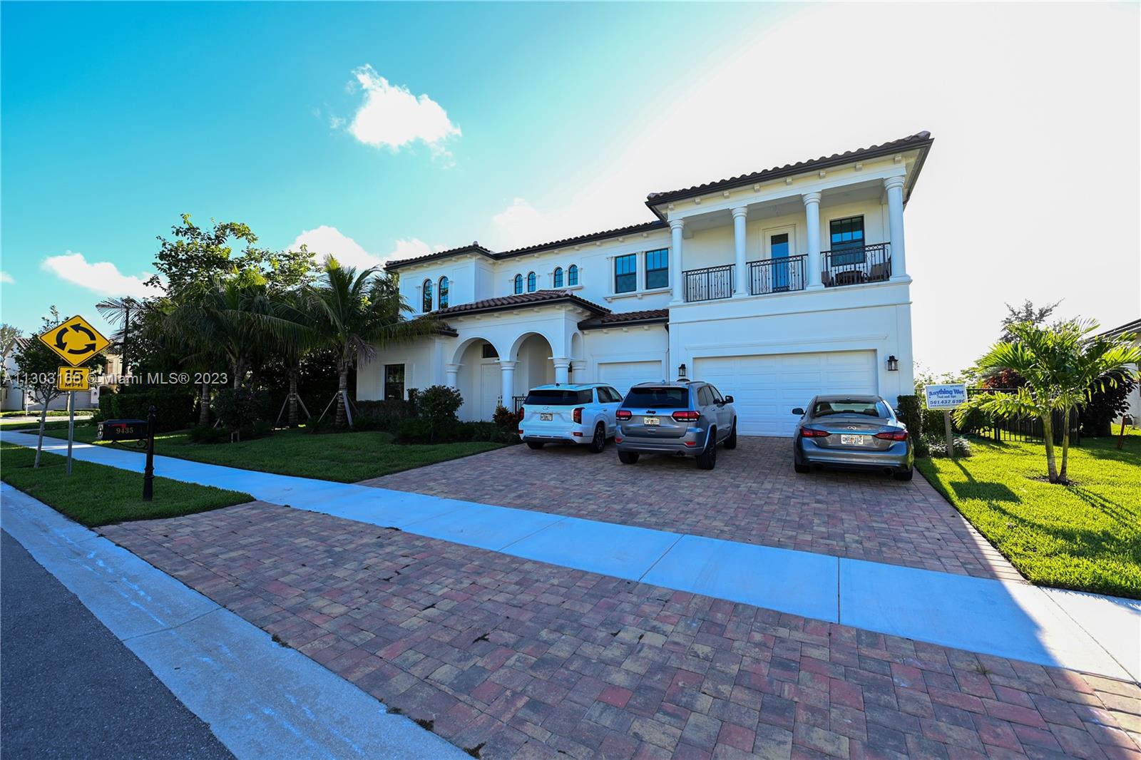 PALM MEADOWS ESTATES - Residential