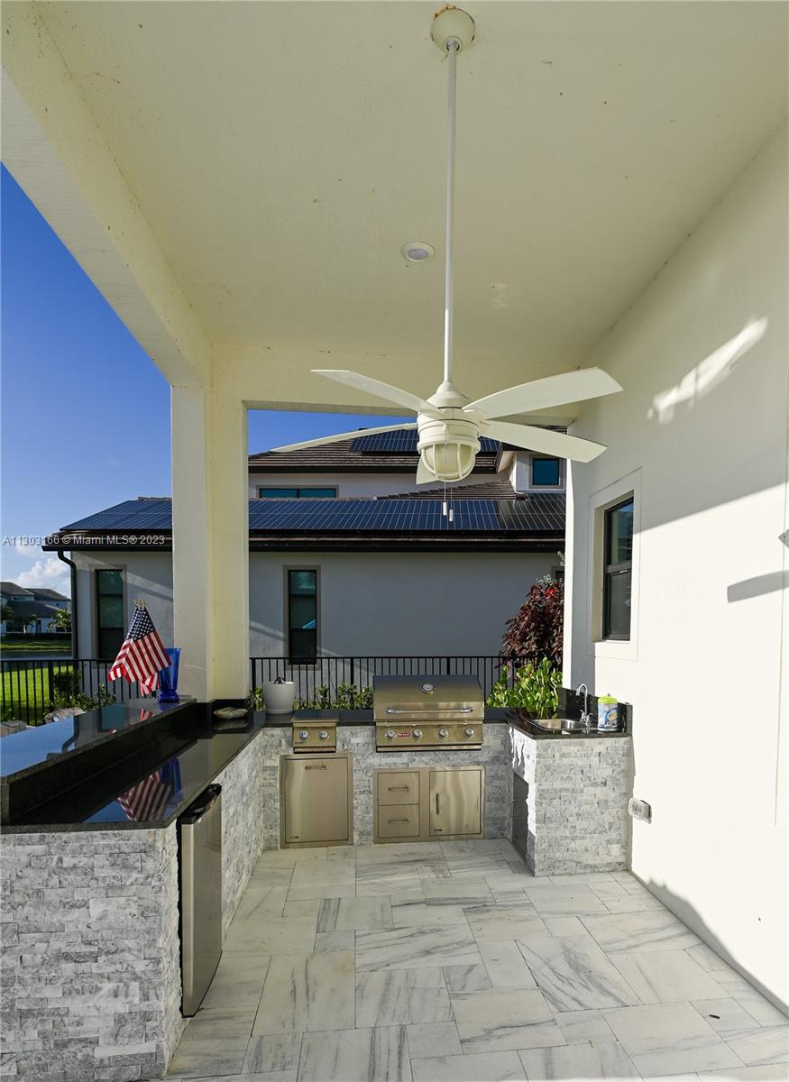 PALM MEADOWS ESTATES - Residential