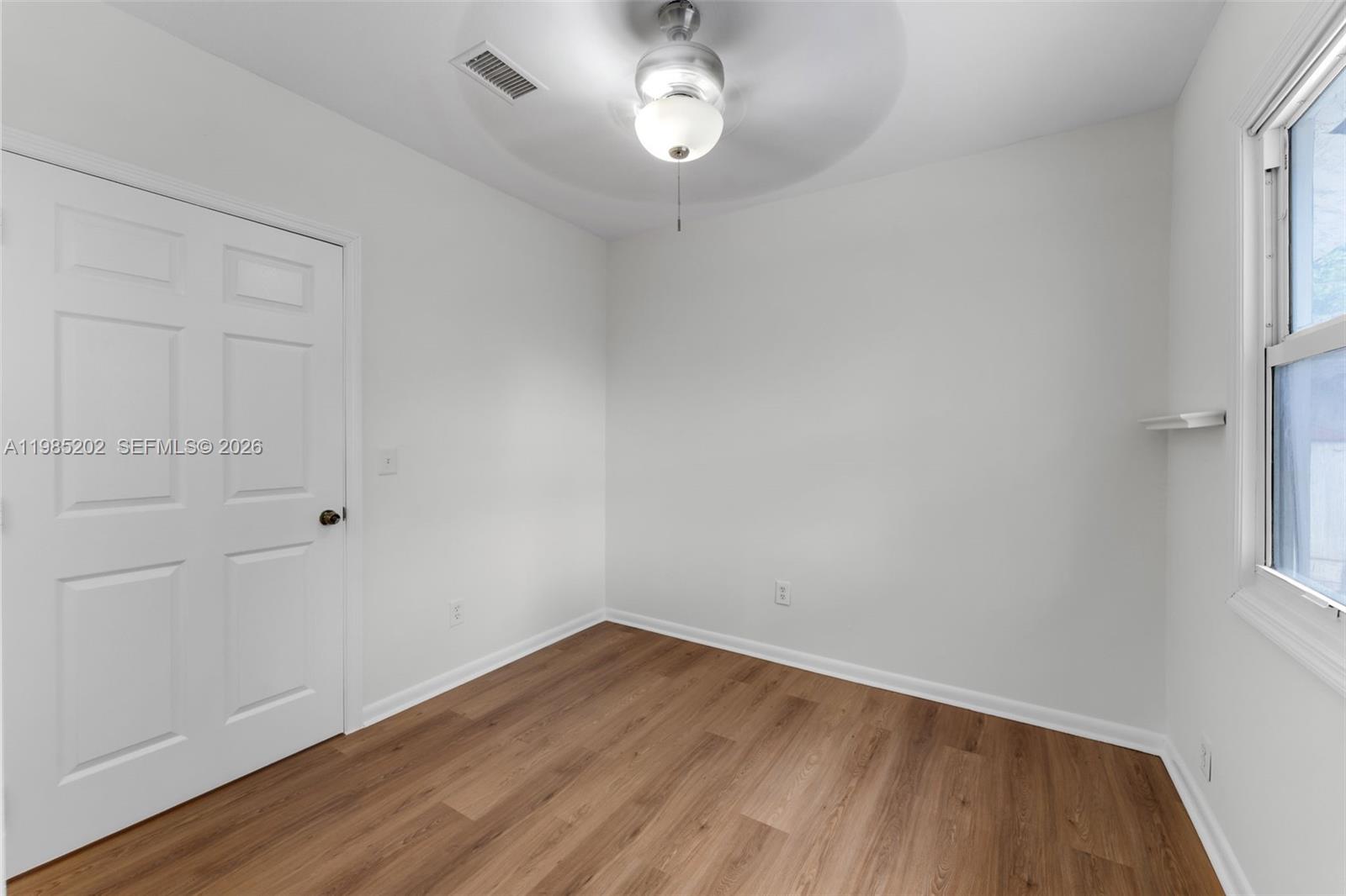 FLORAL PK 1ST AMD - Residential Lease