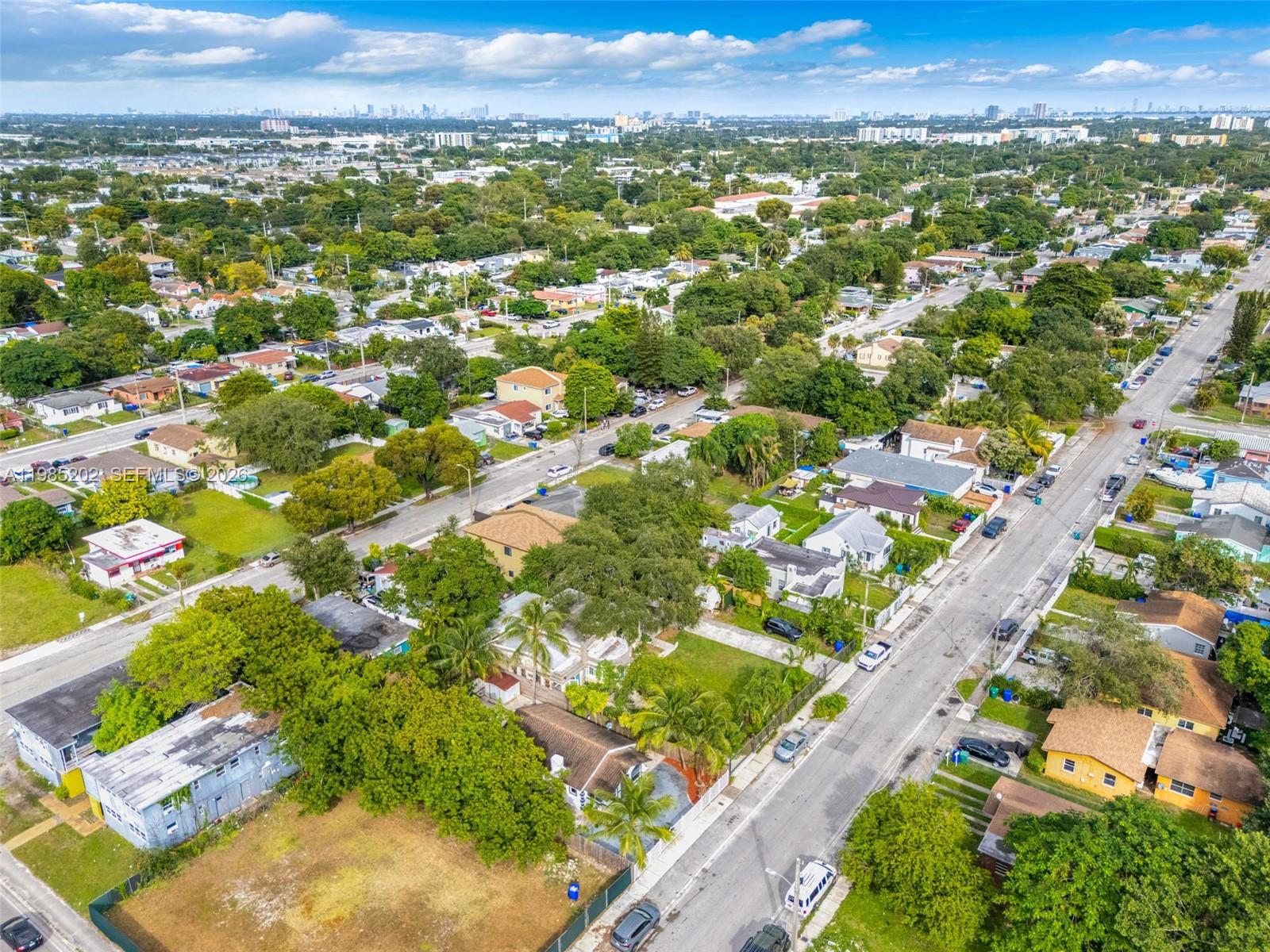 FLORAL PK 1ST AMD - Residential Lease