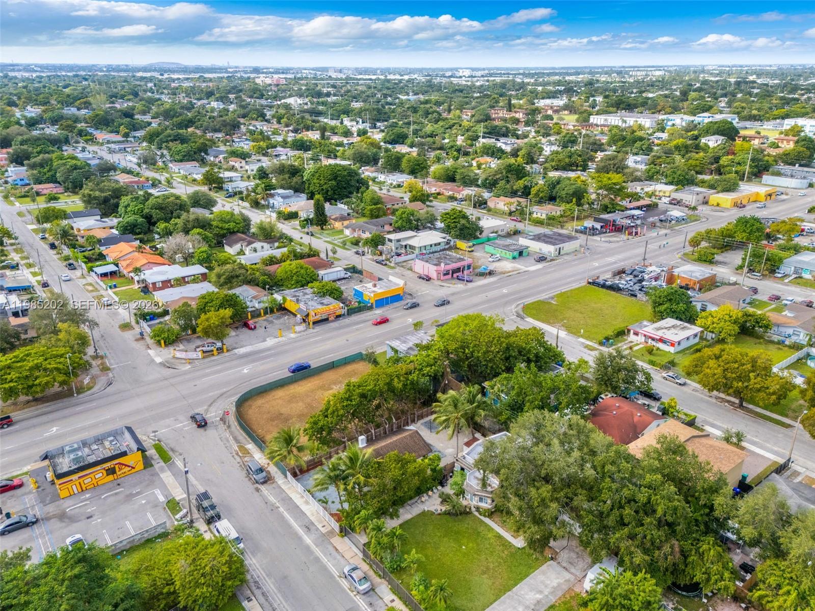 FLORAL PK 1ST AMD - Residential Lease