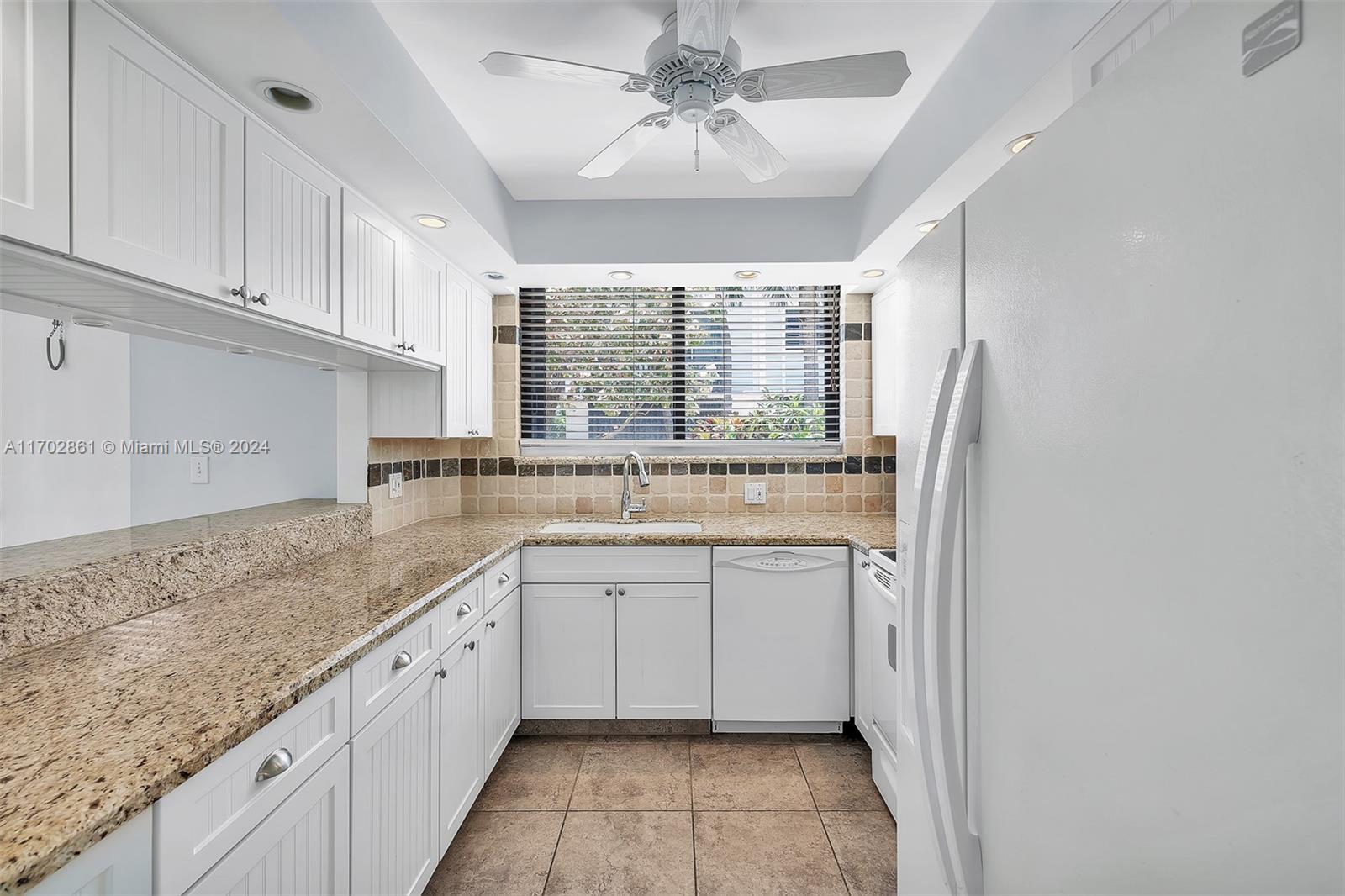 OCEANAGE CONDO - Residential