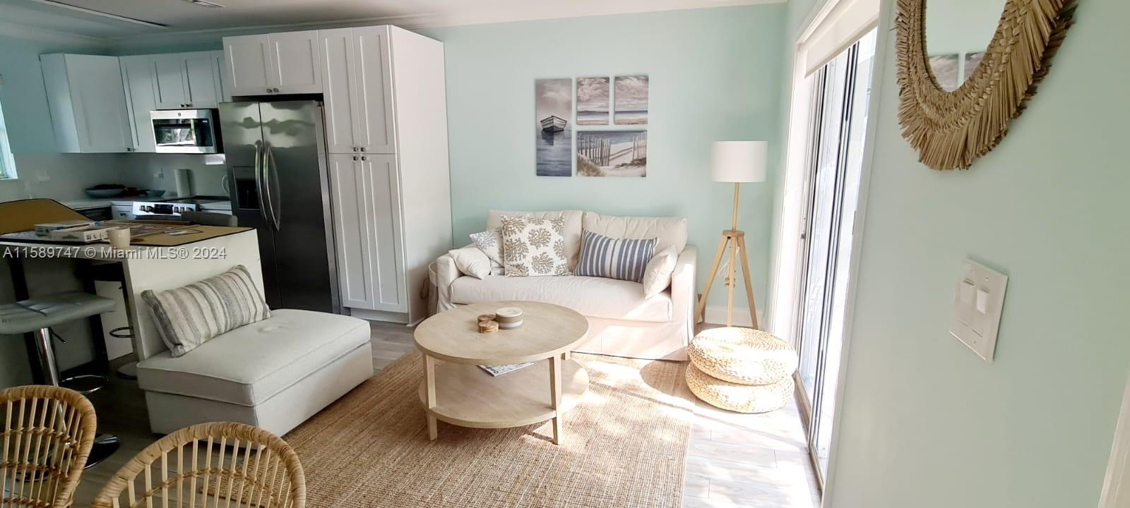 LE PHARE KEY BISCAYNE CON - Residential Lease