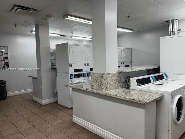 MADISON DOWNTOWN CONDO - Residential