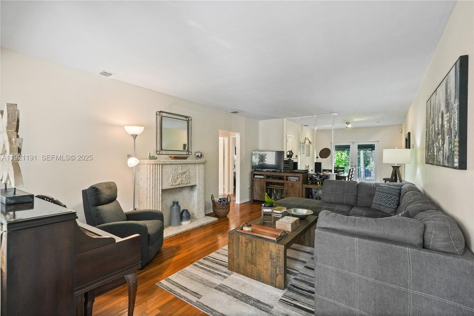 TAMIAMI PLACE PLAN 2 - Residential Lease