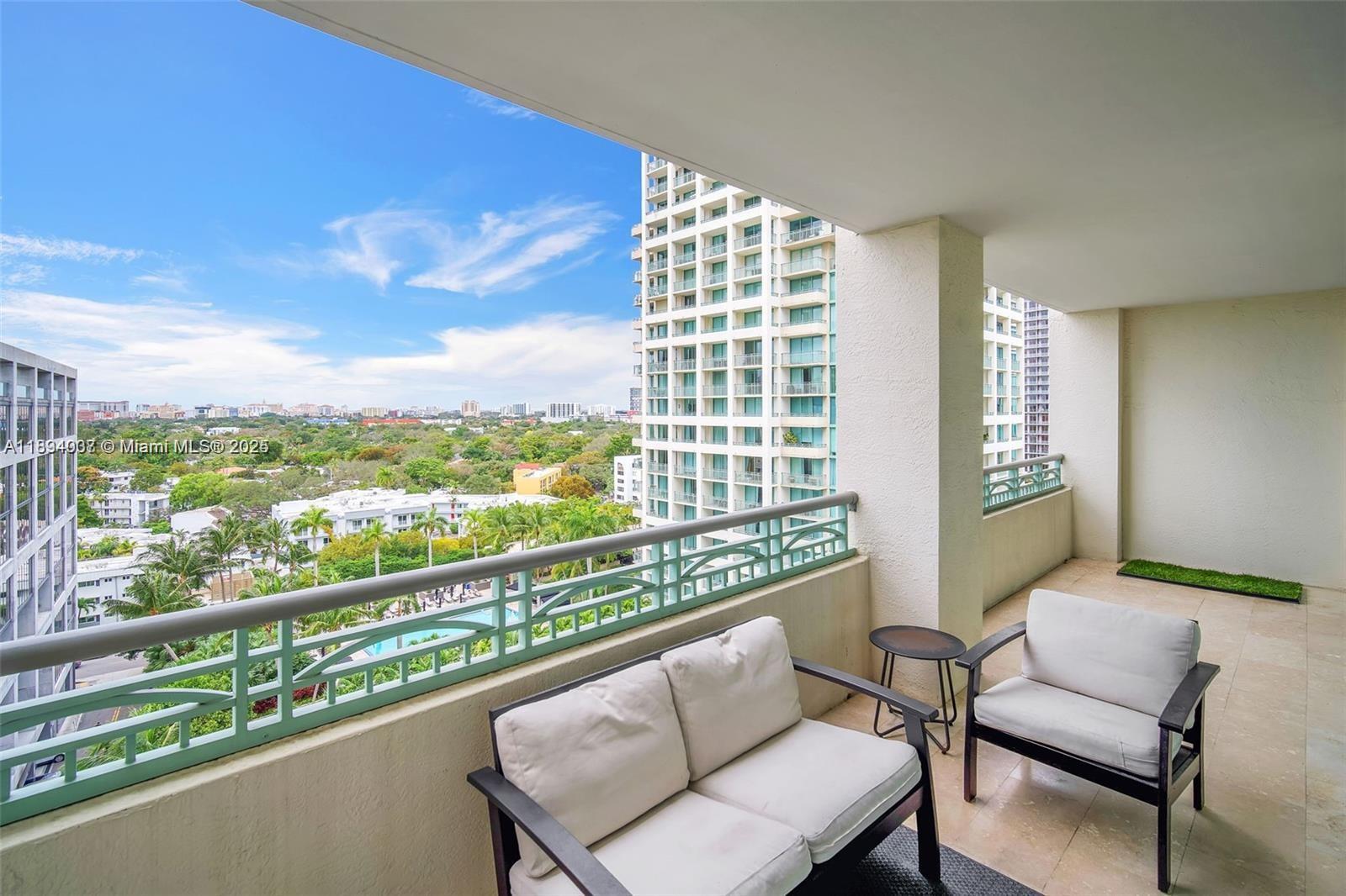 THE TOWER RESIDENCES COND - Residential