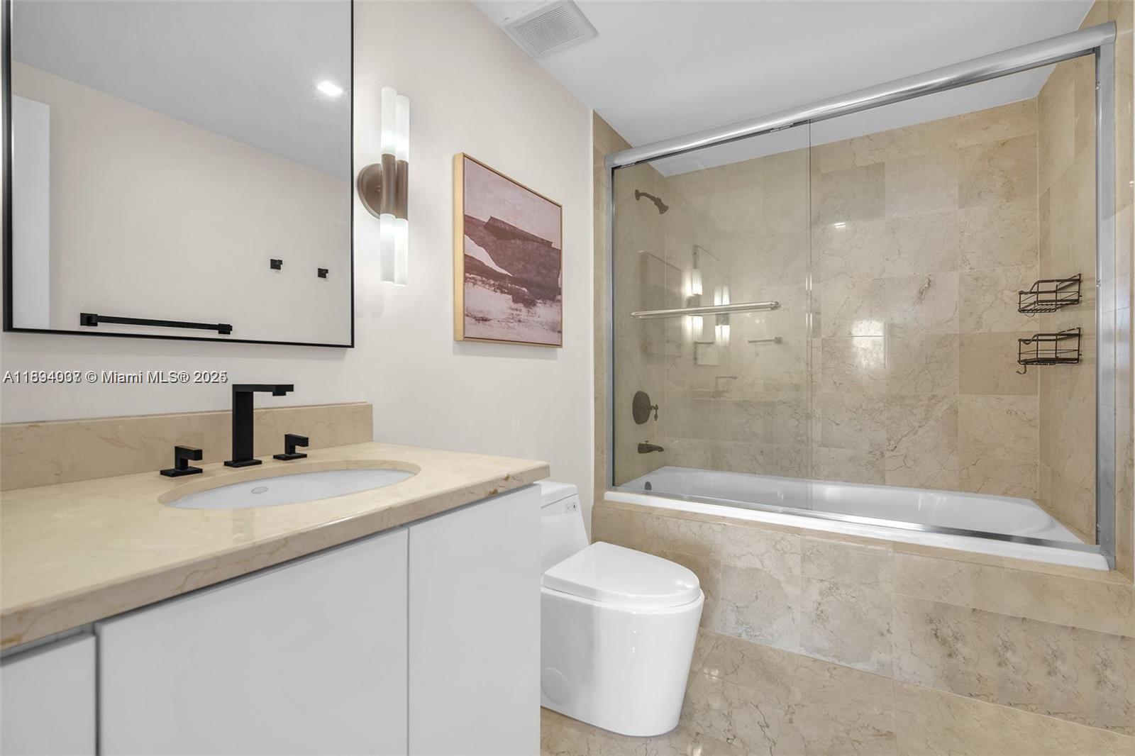 THE TOWER RESIDENCES COND - Residential