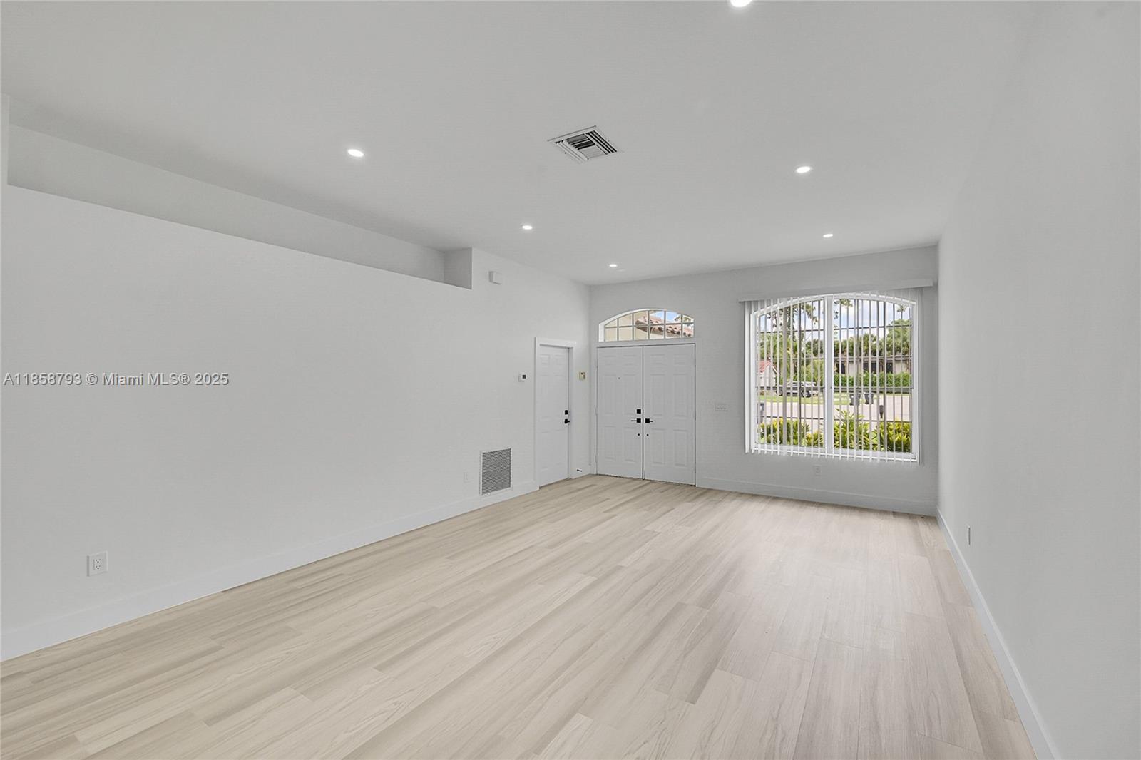 13034 Sheridan Ter