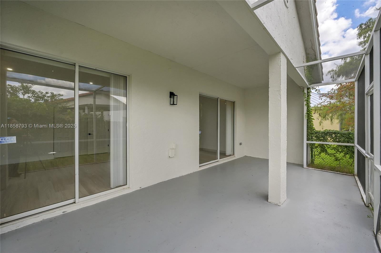 MONTEREY ON THE LAKE - Residential