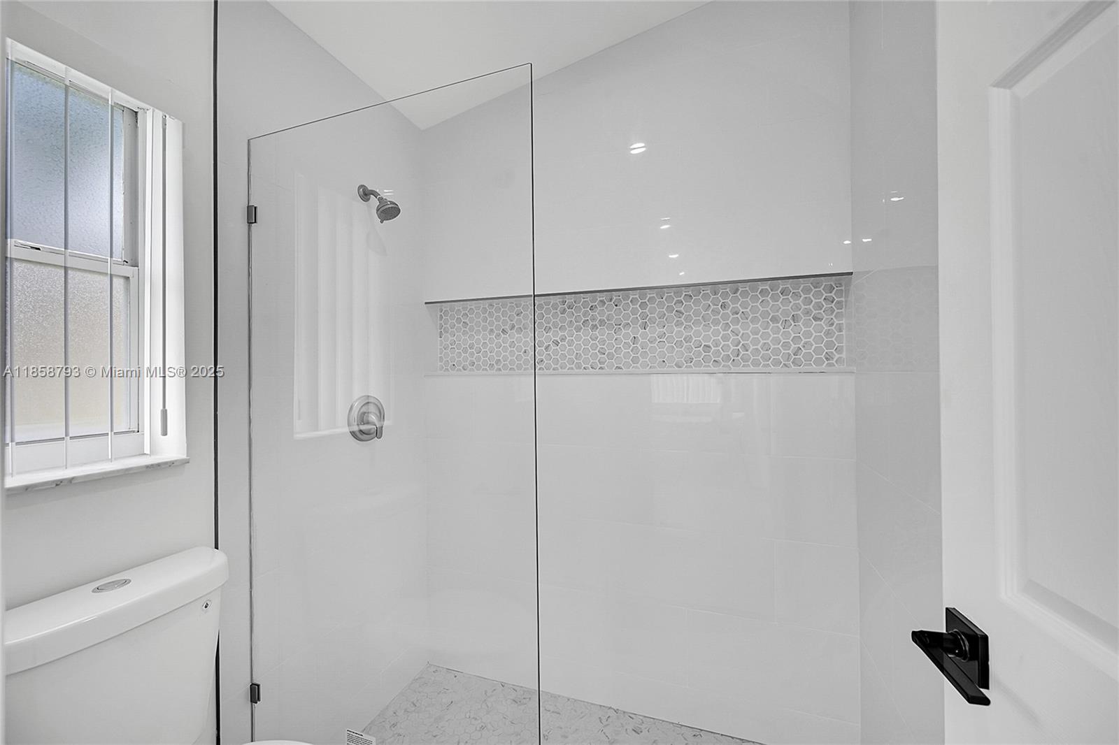 MONTEREY ON THE LAKE - Residential