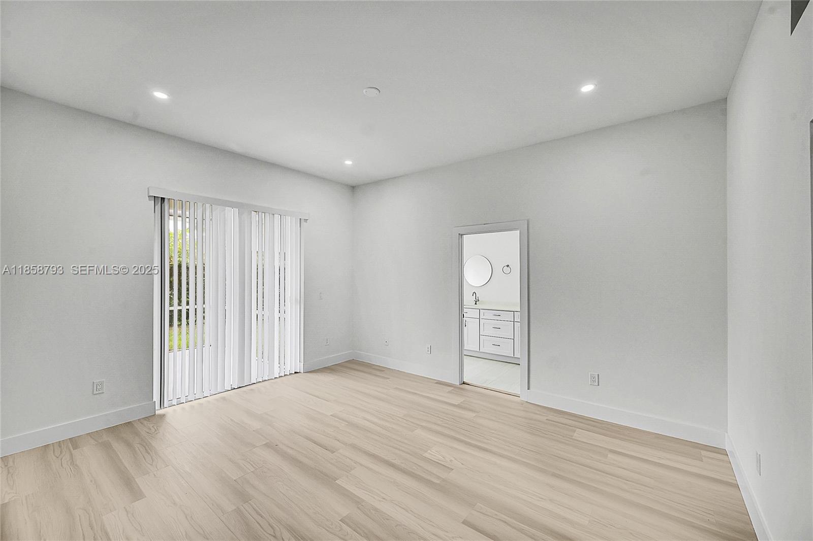 MONTEREY ON THE LAKE - Residential