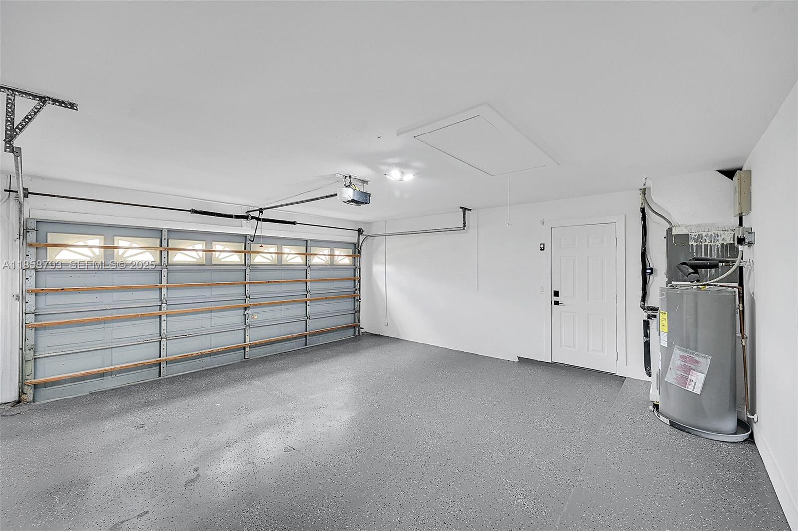 MONTEREY ON THE LAKE - Residential