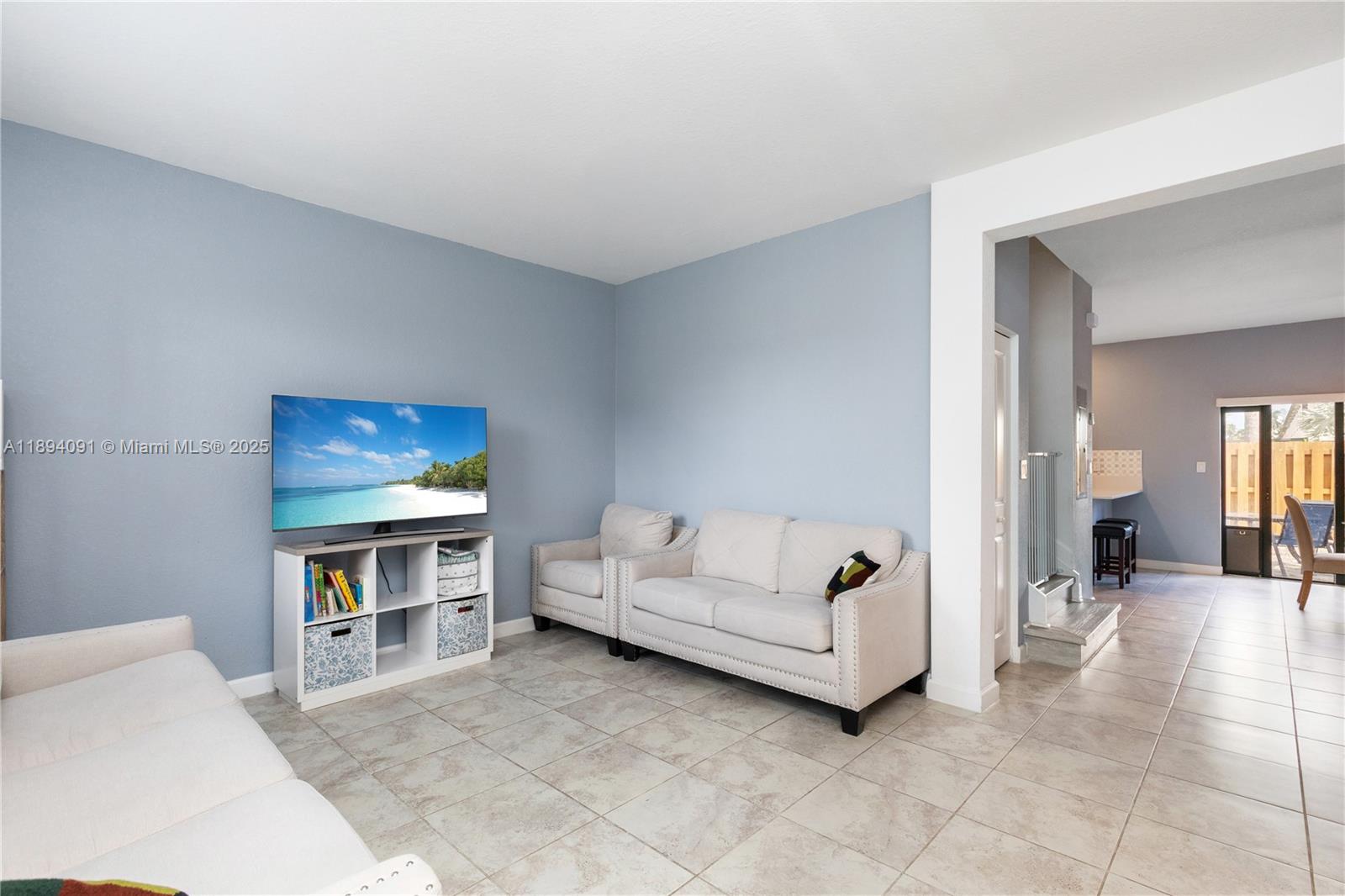 COCO PALM VILLAS - Residential