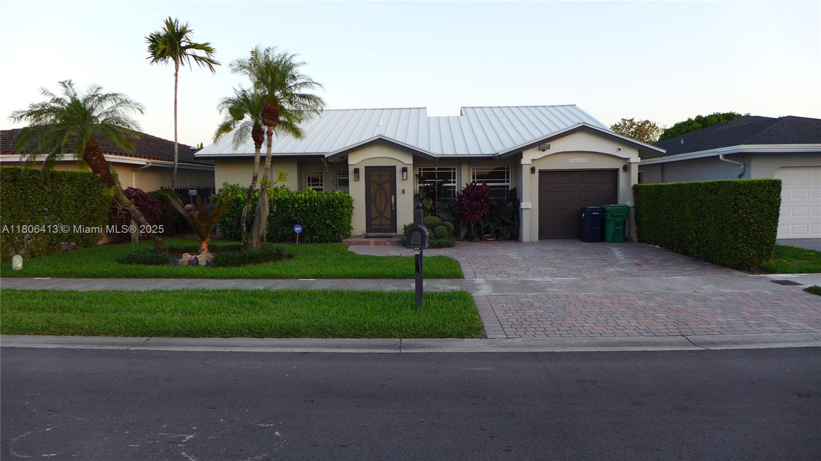 14430 Sw 108th St, Miami, Broward County, Florida - 3 Bedrooms  
2 Bathrooms - 