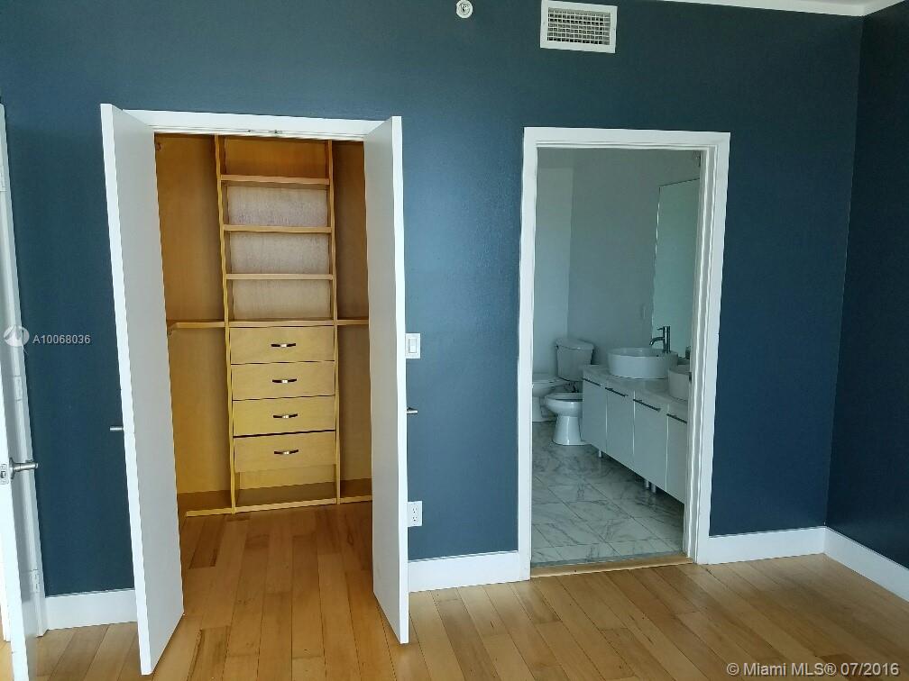 Marinablue Condo - Residential Lease