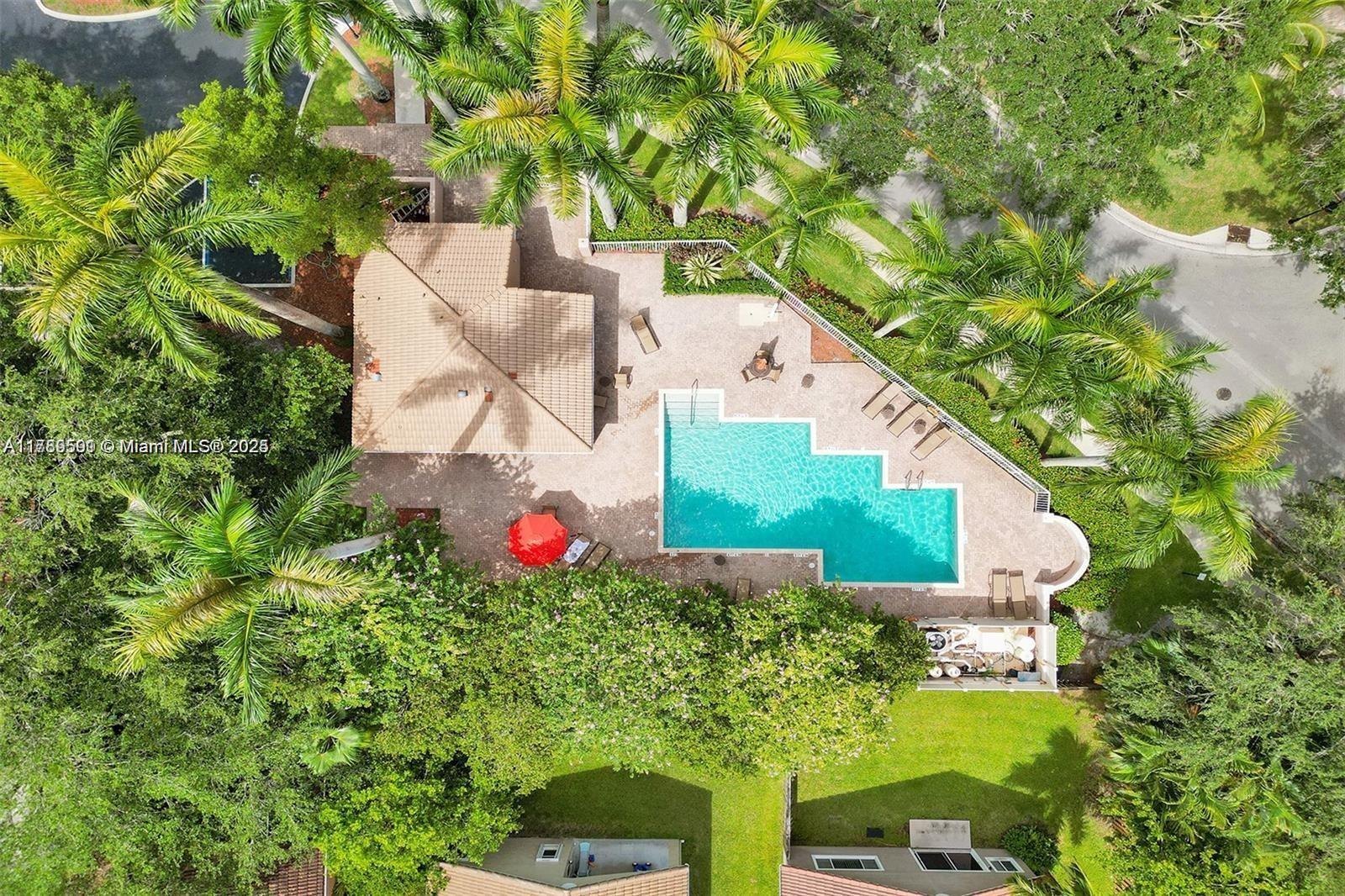 CENTRAL PARK LAKE - Residential