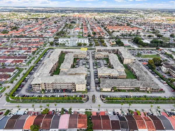 GRAND VISTA CONDO - Residential