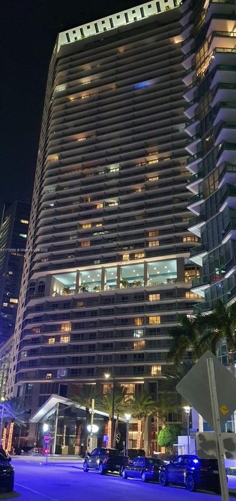 1300 Brickell Bay Dr 1107 Miami FL 33131
