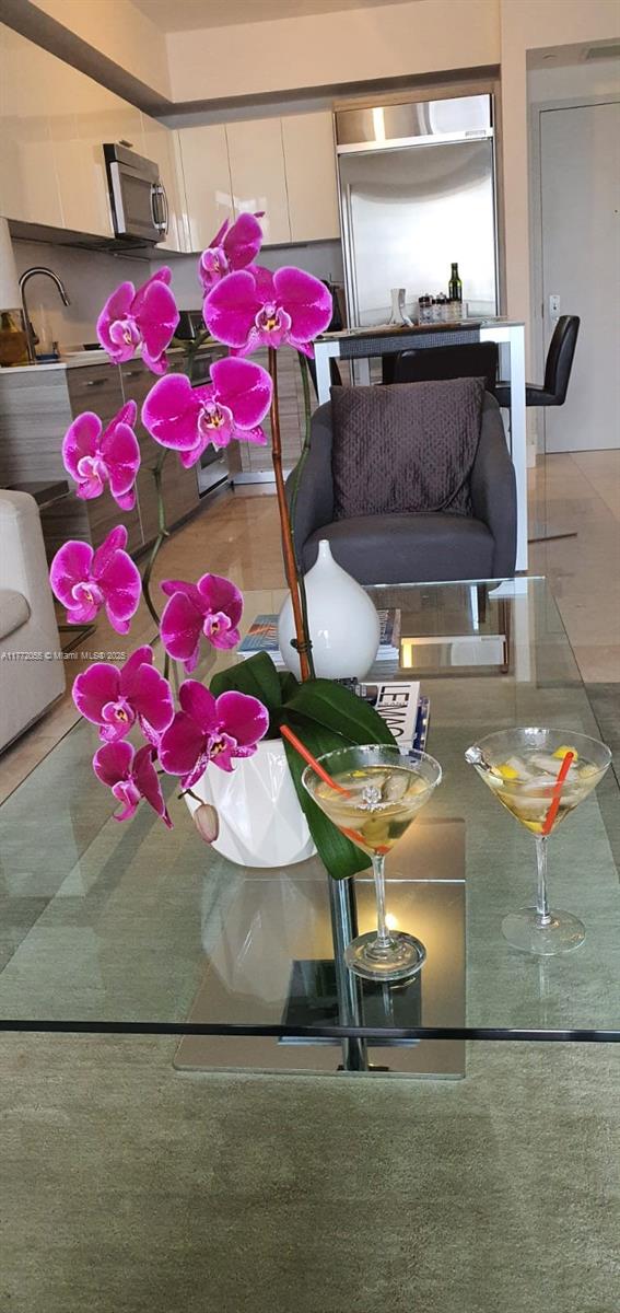 BRICKELLHOUSE CONDO - Residential Lease