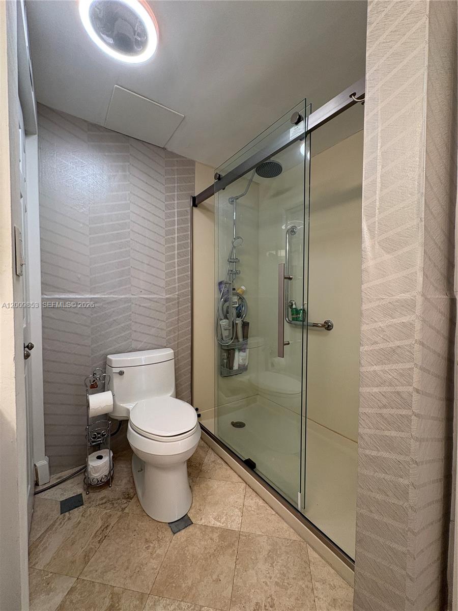 DAVID WILLIAM HOTEL CONDO - Residential